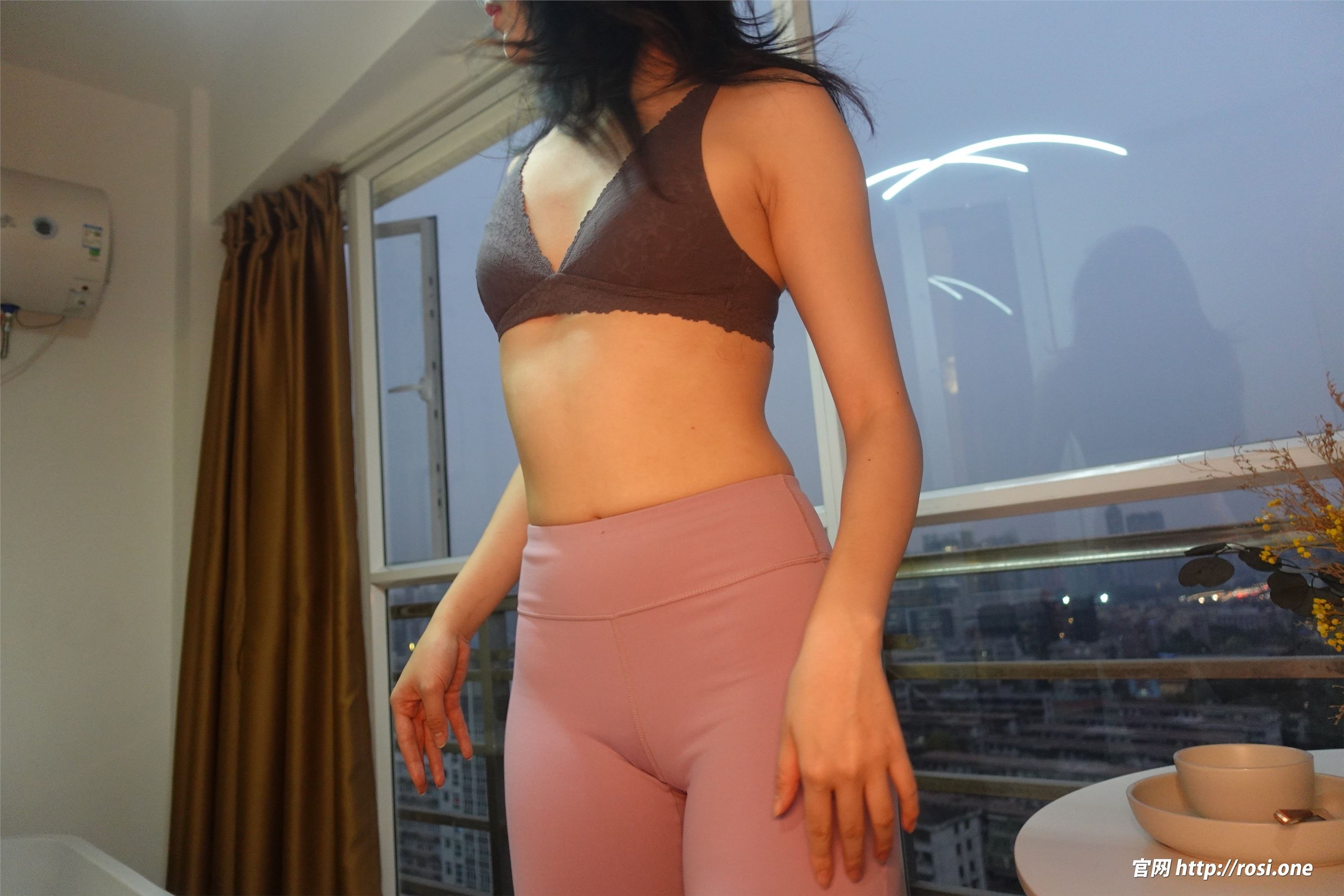 ROSI写真 2022.03.30 NO.3768